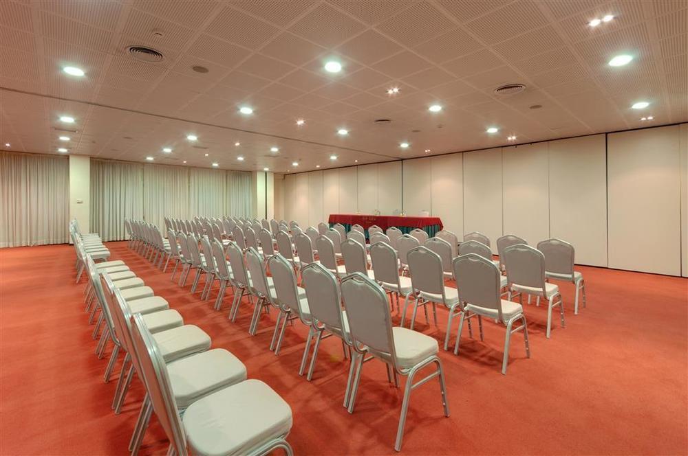 โรงแรมเซวตา ปวยร์ตา เด อัฟริกา สิ่งอำนวยความสะดวก รูปภาพ